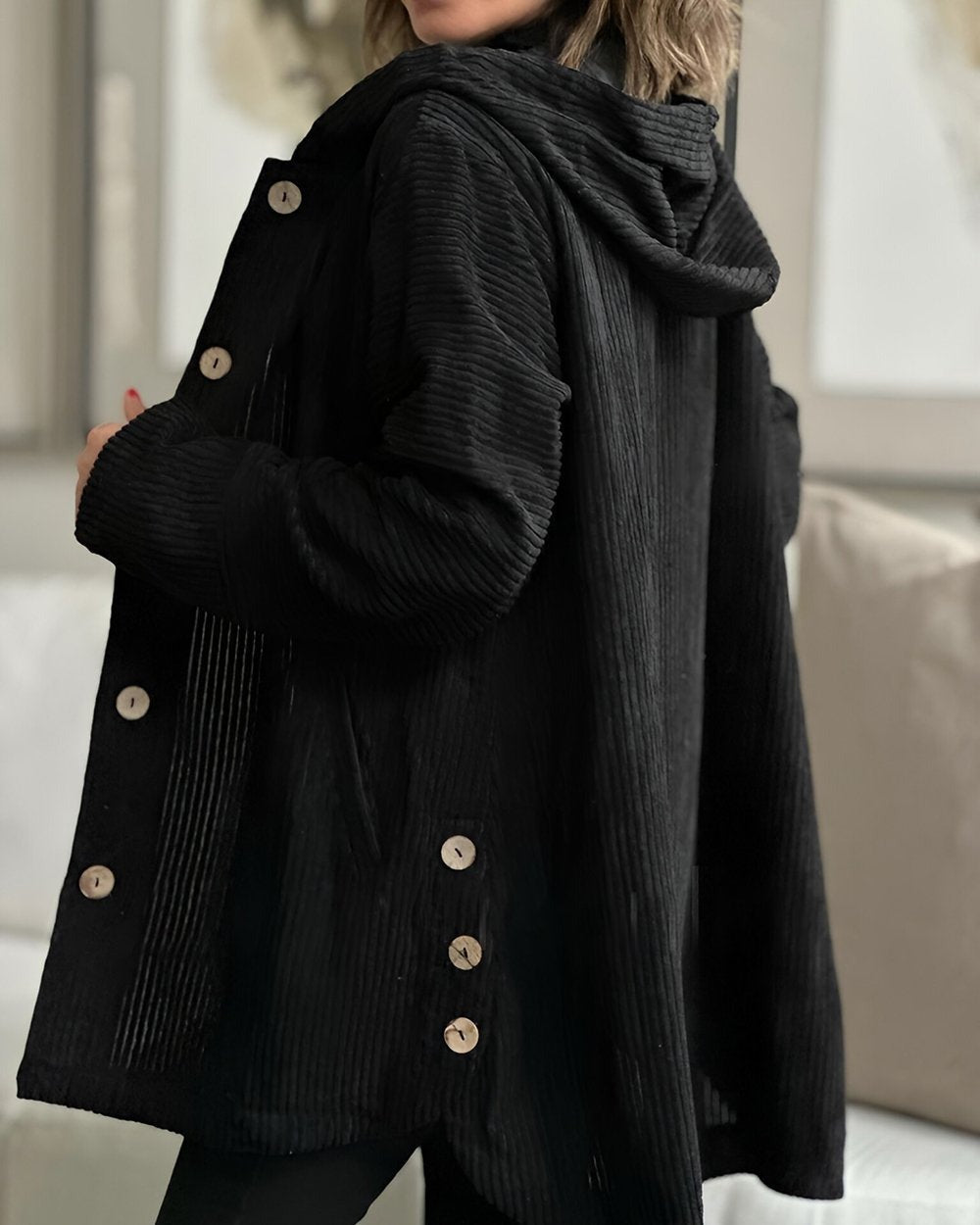 ELYRA™ | Kuschelige Cordjacke mit Kapuze