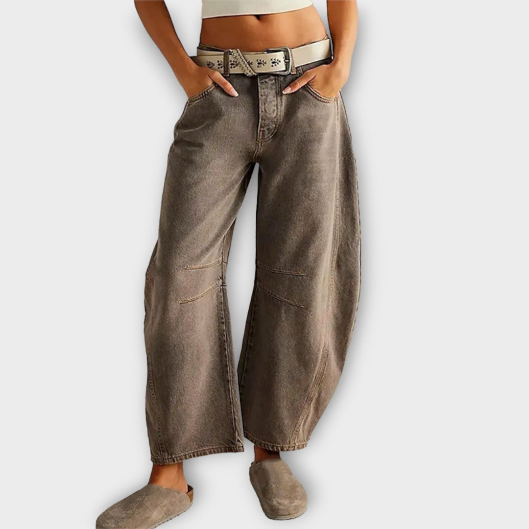 ELYRA™ | Klassische Jeans mit weitem Bein