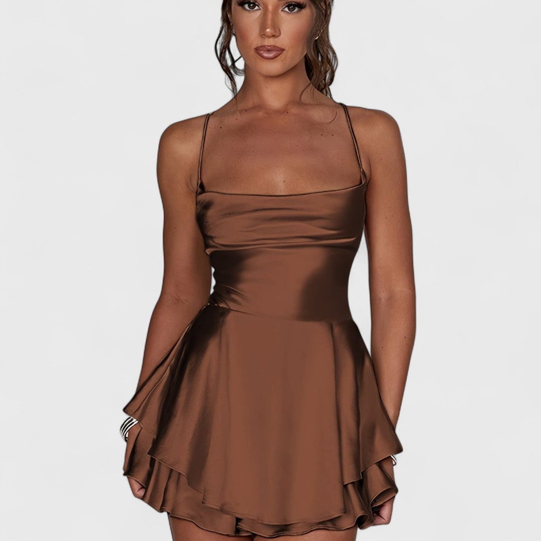 ELYRA™ | Elegantes, rückenfreies Kleid mit quadratischem Ausschnitt
