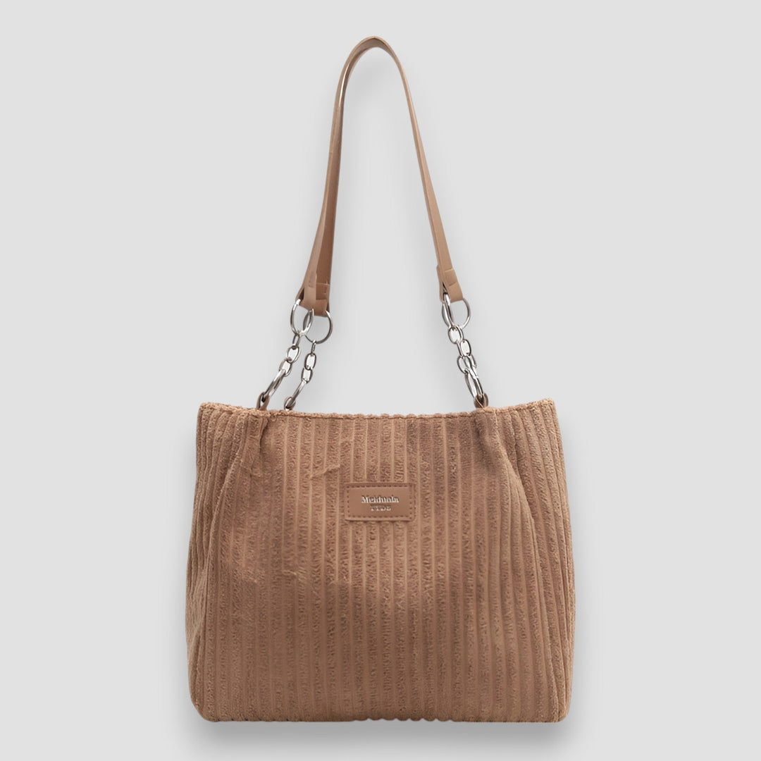 ELYRA™ | Valerie Tasche