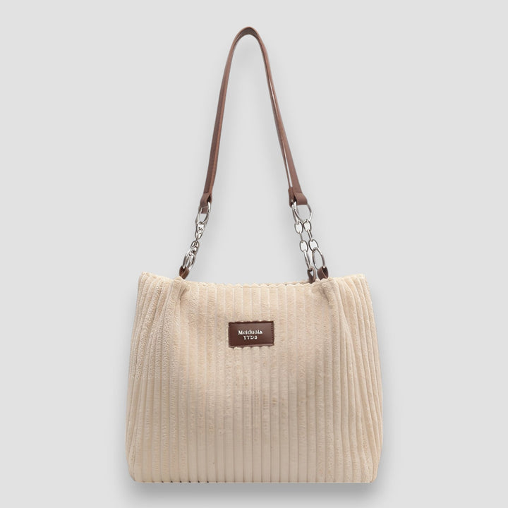 ELYRA™ | Valerie Tasche