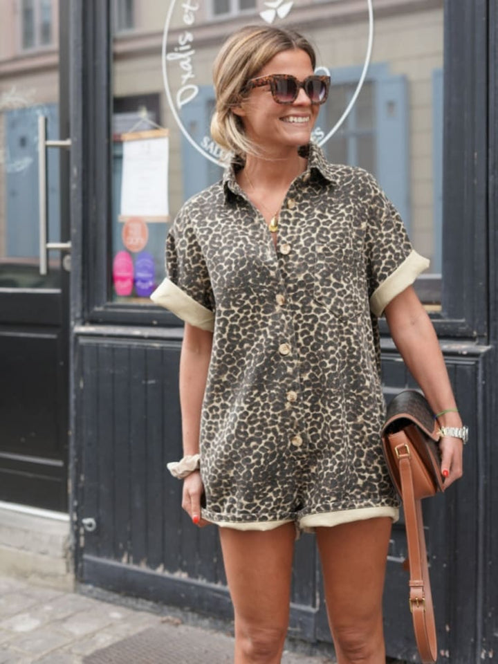 ELYRA™ | Overall mit Leopardenmuster