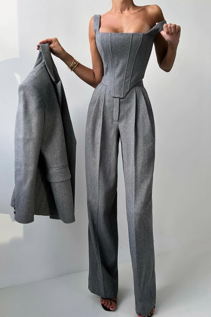 ELYRA™ | Suit with Double-Breasted Blazer