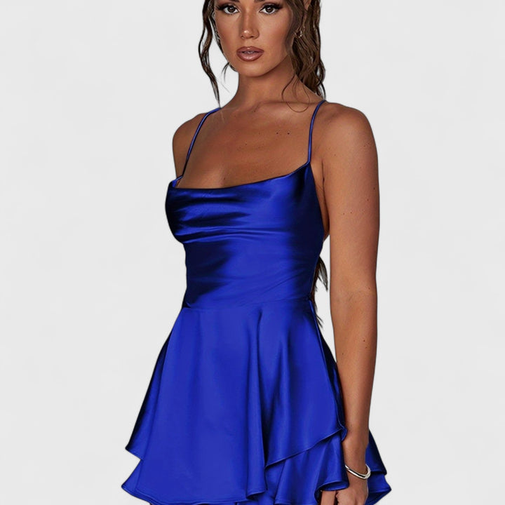 ELYRA™ | Elegantes, rückenfreies Kleid mit quadratischem Ausschnitt