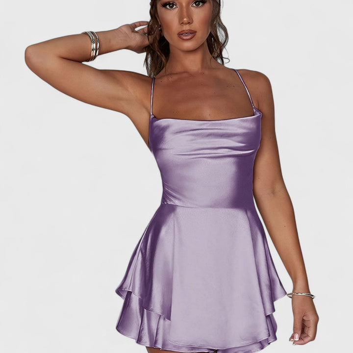 ELYRA™ | Elegantes, rückenfreies Kleid mit quadratischem Ausschnitt