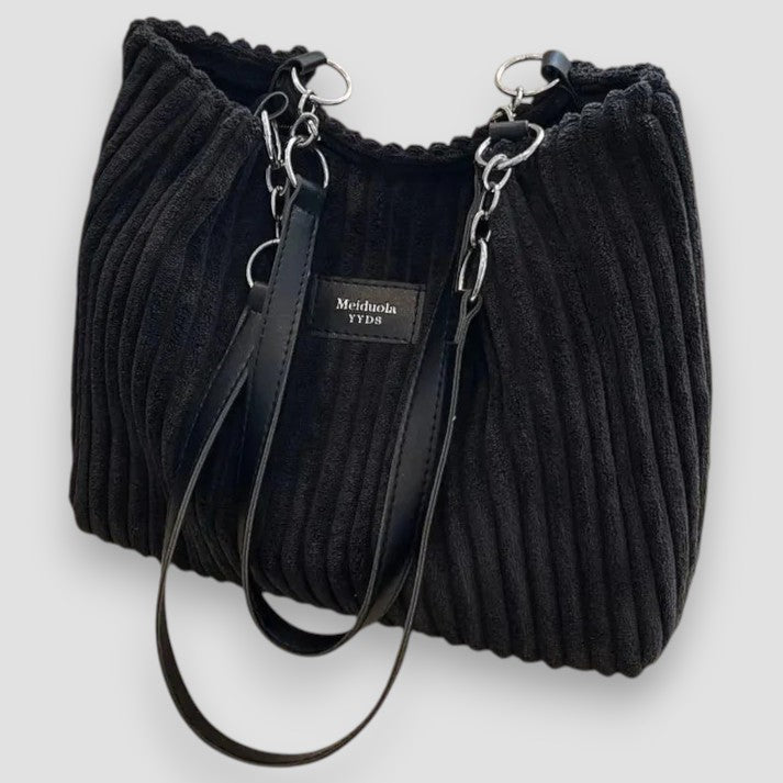 ELYRA™ | Valerie Tasche